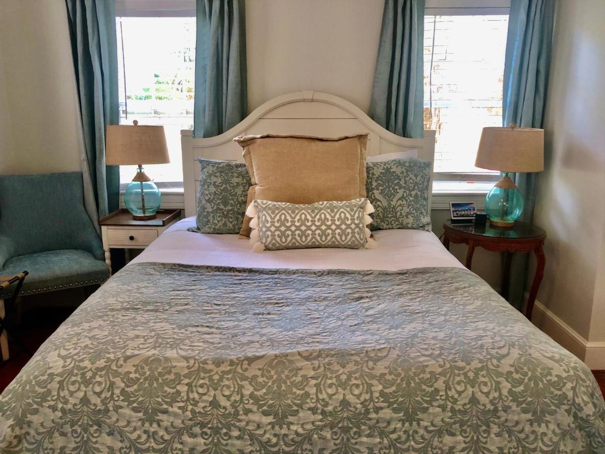 Daybed With Trundle In The Beautiful Ashley Inn 4 Blocks From King St チャールストン エクステリア 写真
