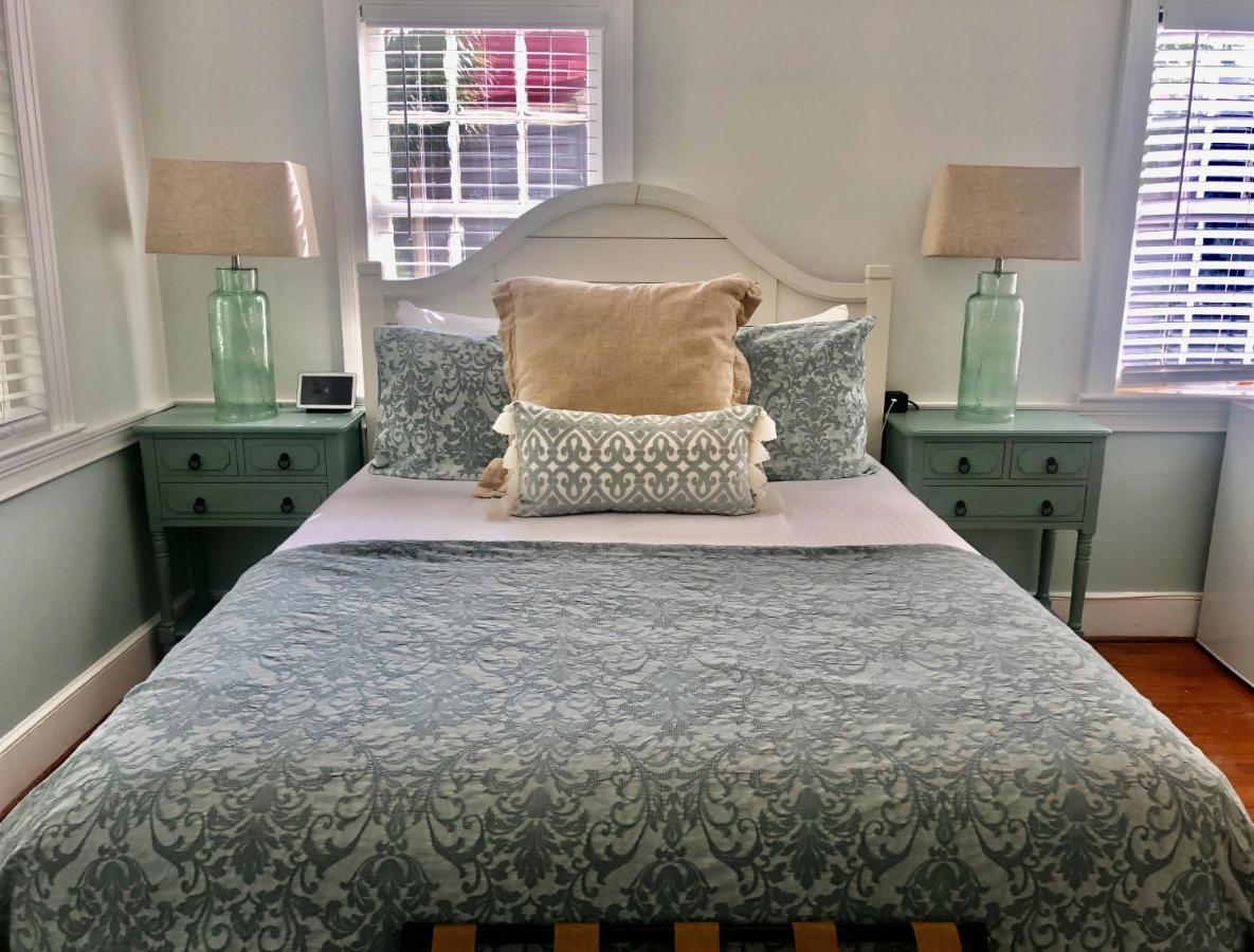 Daybed With Trundle In The Beautiful Ashley Inn 4 Blocks From King St チャールストン エクステリア 写真