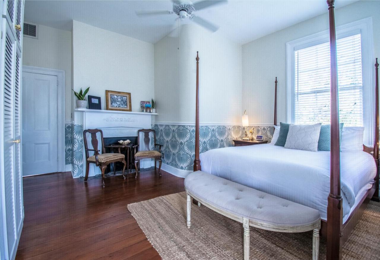Daybed With Trundle In The Beautiful Ashley Inn 4 Blocks From King St チャールストン エクステリア 写真