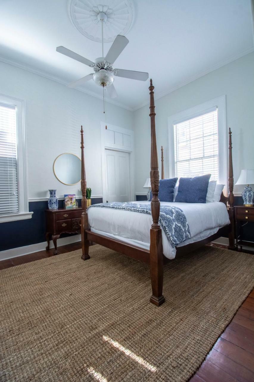 Daybed With Trundle In The Beautiful Ashley Inn 4 Blocks From King St チャールストン エクステリア 写真