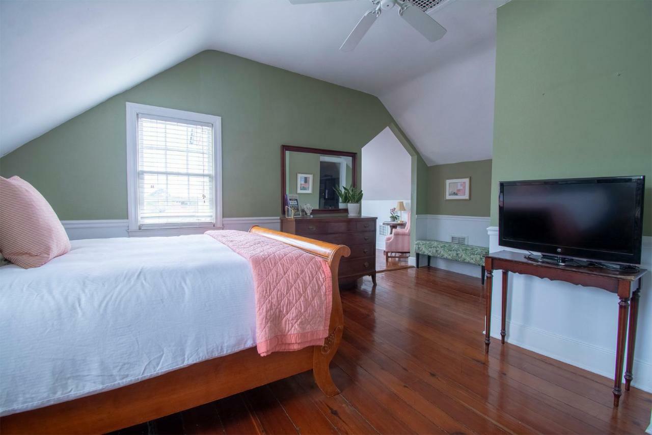 Daybed With Trundle In The Beautiful Ashley Inn 4 Blocks From King St チャールストン エクステリア 写真